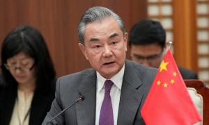 以色列危机四伏！伊朗导弹命中特拉维夫，中国强调国际法，美国或陷入两难选择！